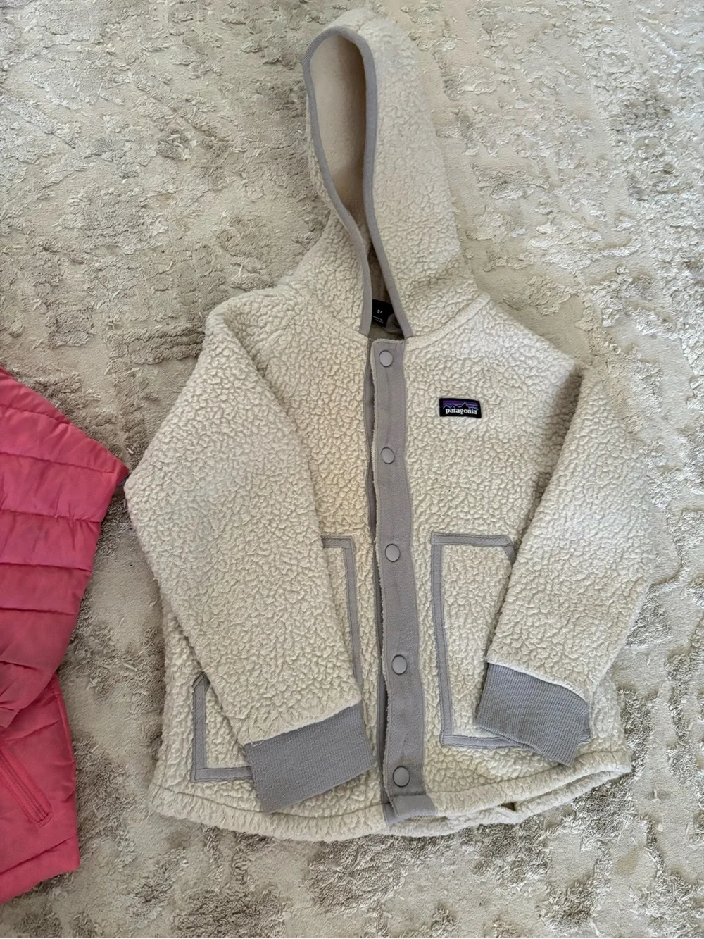 Bundle girls Patagonia jackets